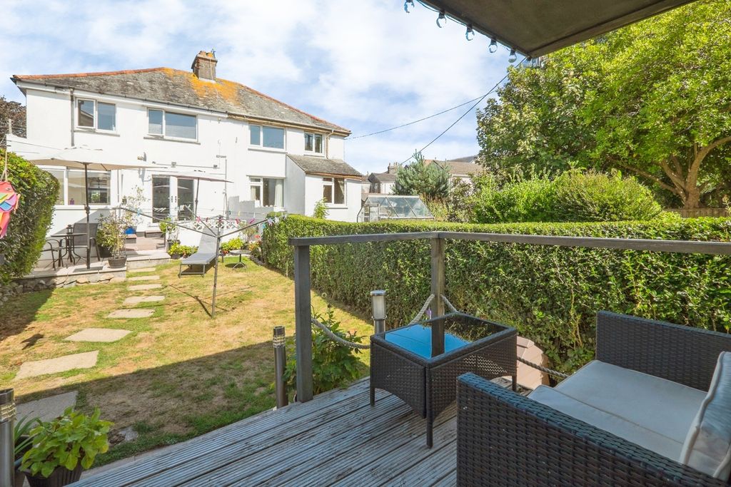 Property photo 2 of 21 Pbox-Img.Jpg