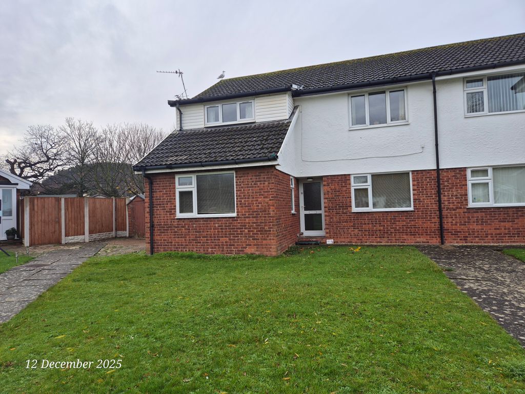 Property photo 1 of 28