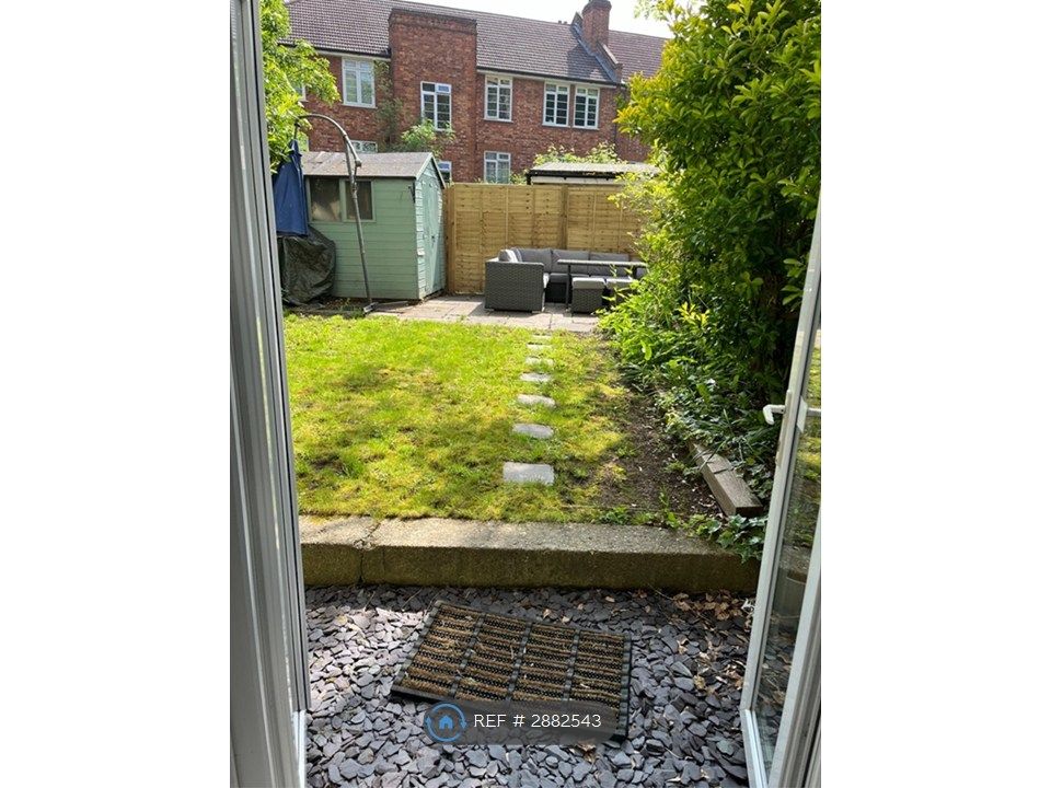 Property photo 2 of 22