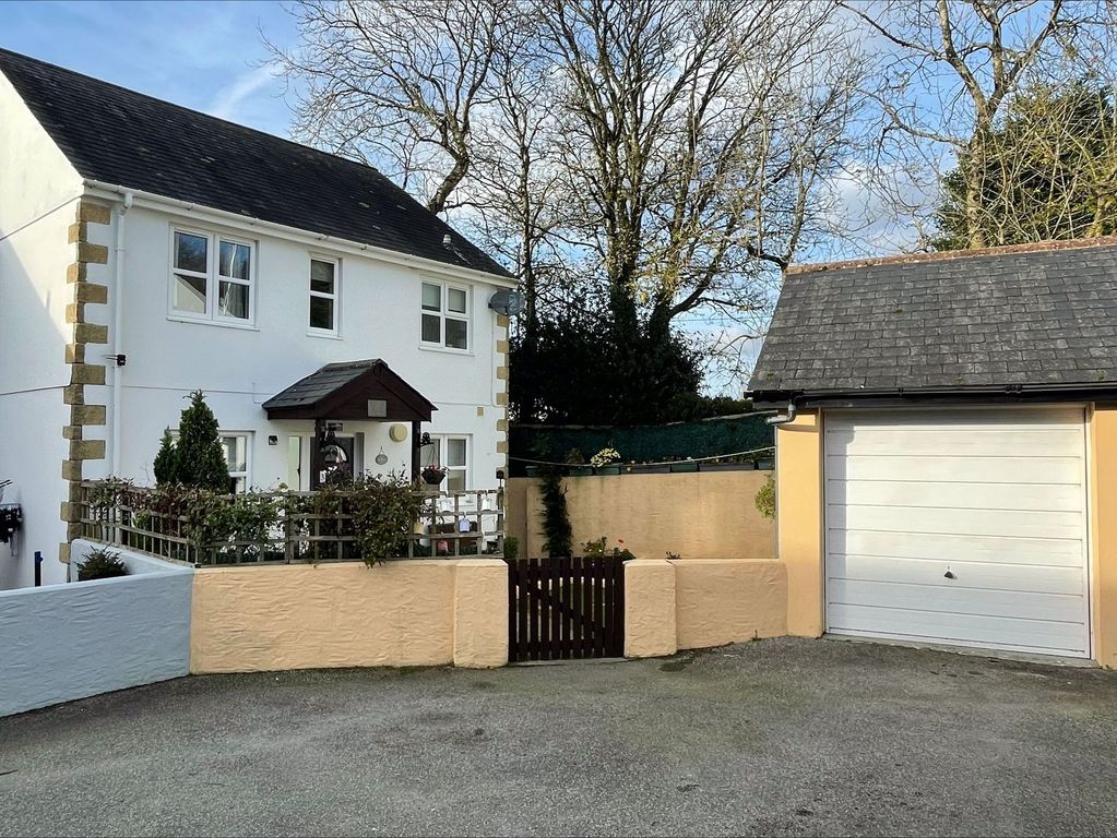 Property photo 1 of 20 External