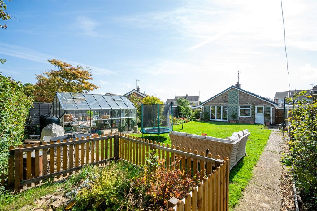 Property photo 3 of 19 Picture No. 26