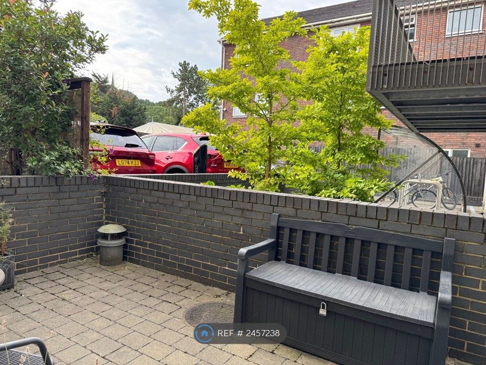 Property photo 3 of 13