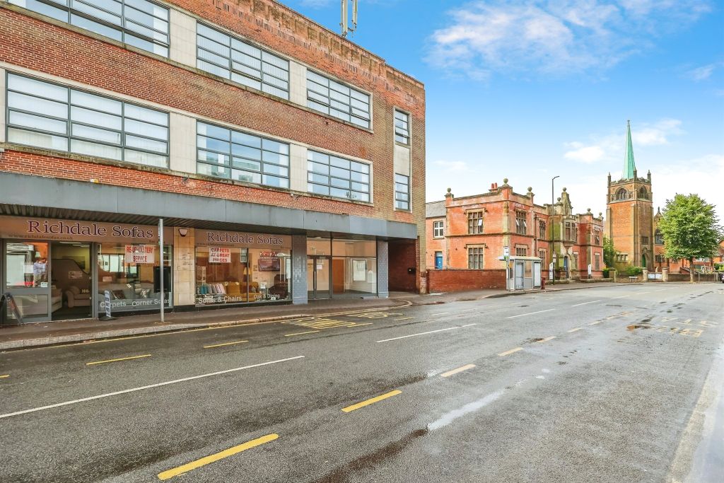 Property photo 2 of 16