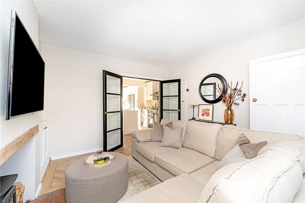 Property photo 2 of 16 Picture No. 04