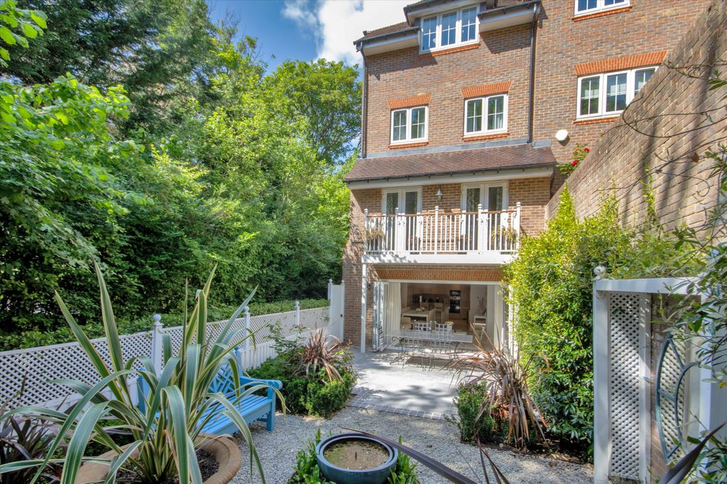 Property photo 1 of 20 Image