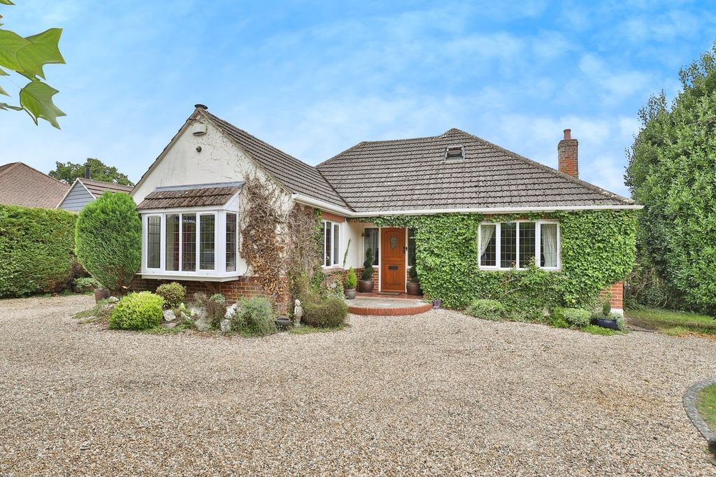 Property photo 1 of 25