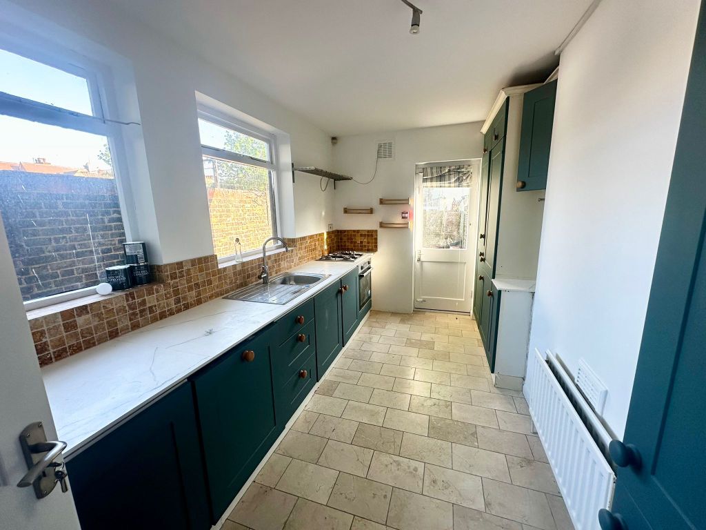 Property photo 1 of 31 Communal Kitchen