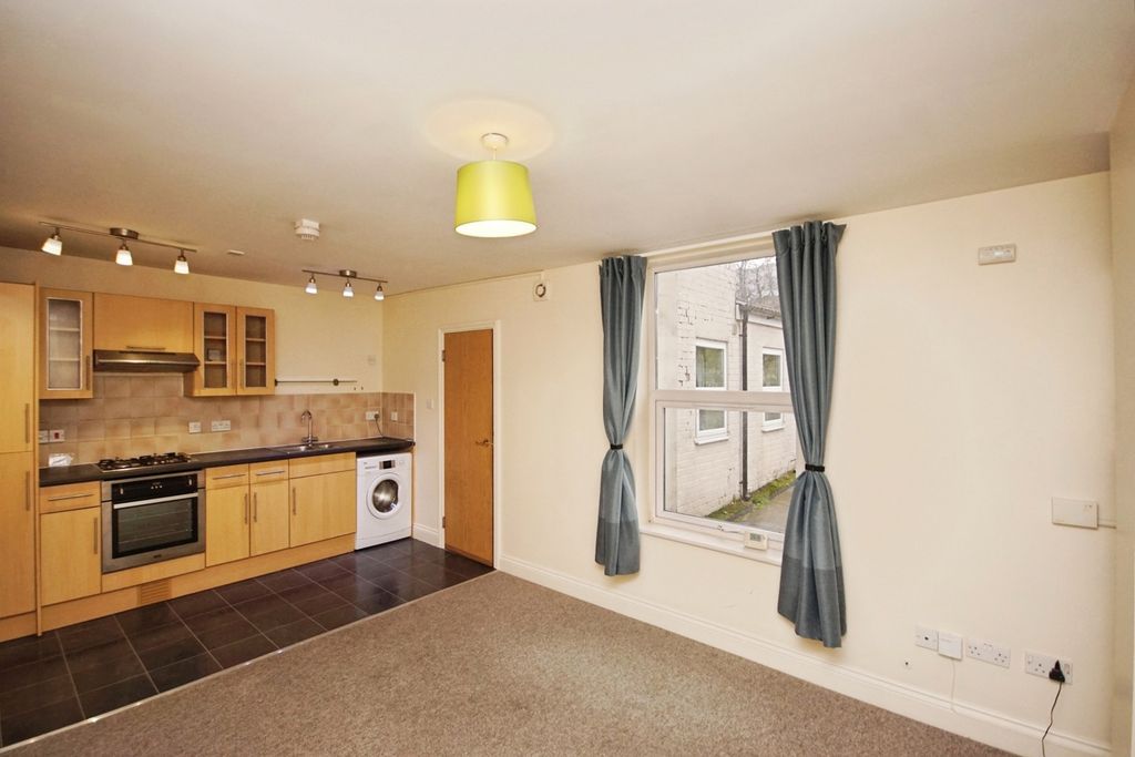 Property photo 2 of 13 Photo