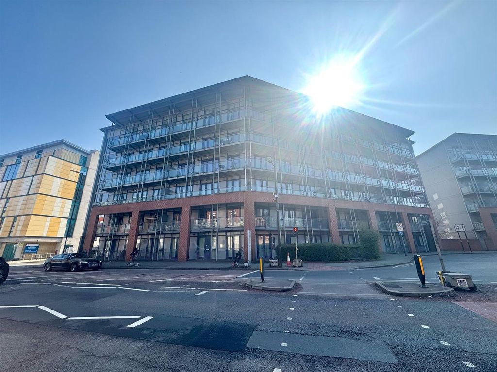 Property photo 1 of 16 External 2.Jpeg