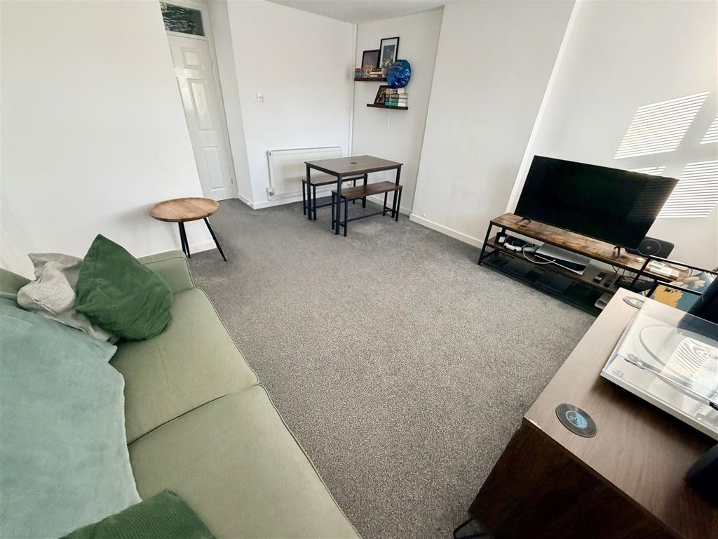 Property photo 2 of 13 Img_0493.Jpeg