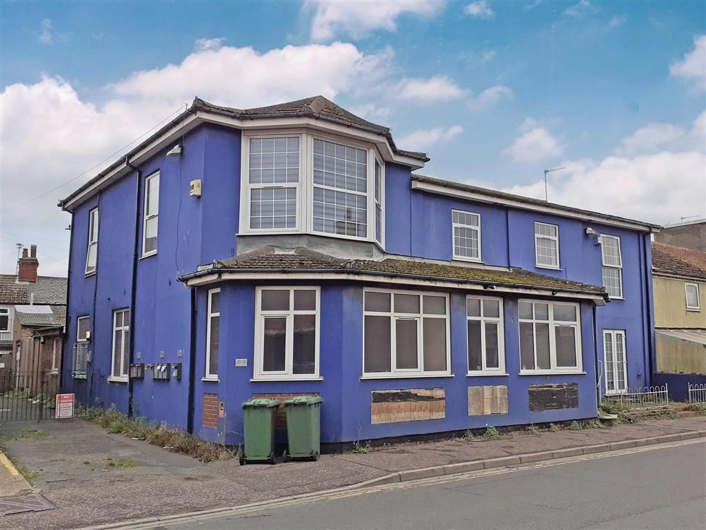 Property photo 1 of 4