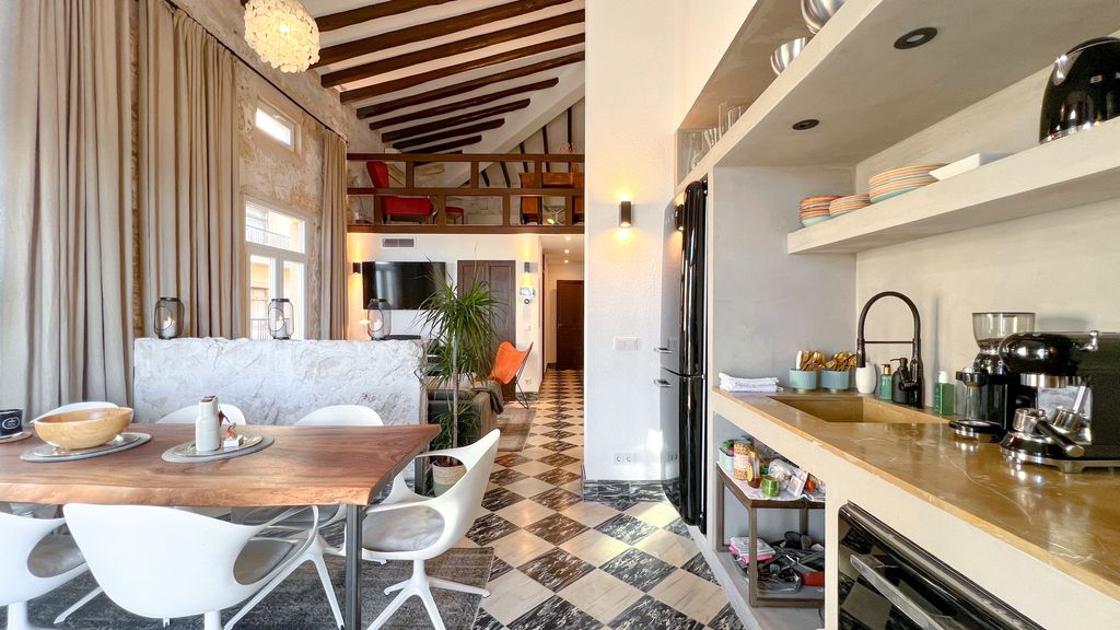 Property photo 2 of 26 003.Jpg