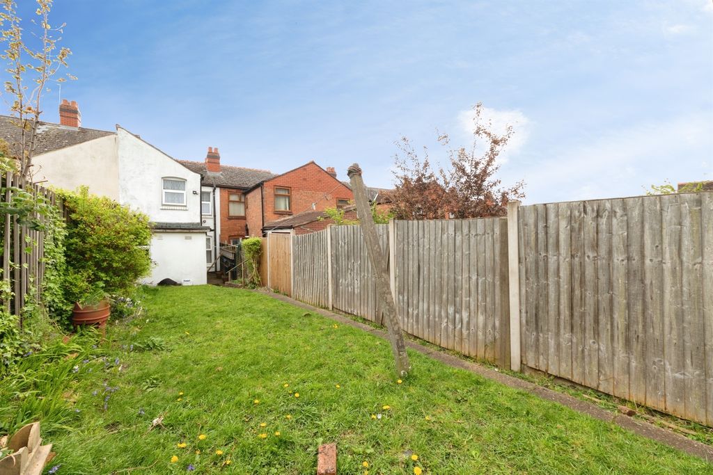 Property photo 2 of 19