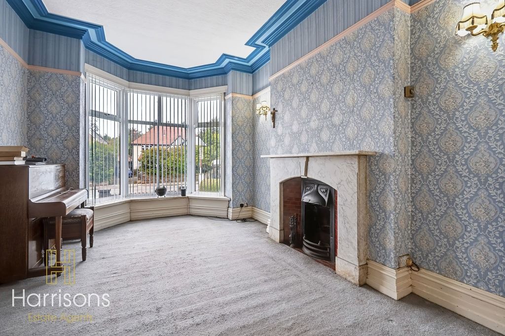 Property photo 2 of 29 5389961