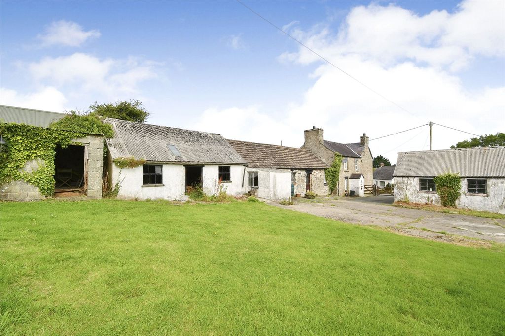 Property photo 1 of 17 Picture No. 04
