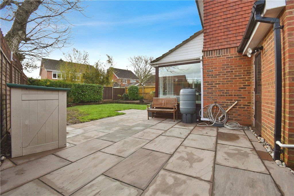 Property photo 2 of 12 Picture No. 24