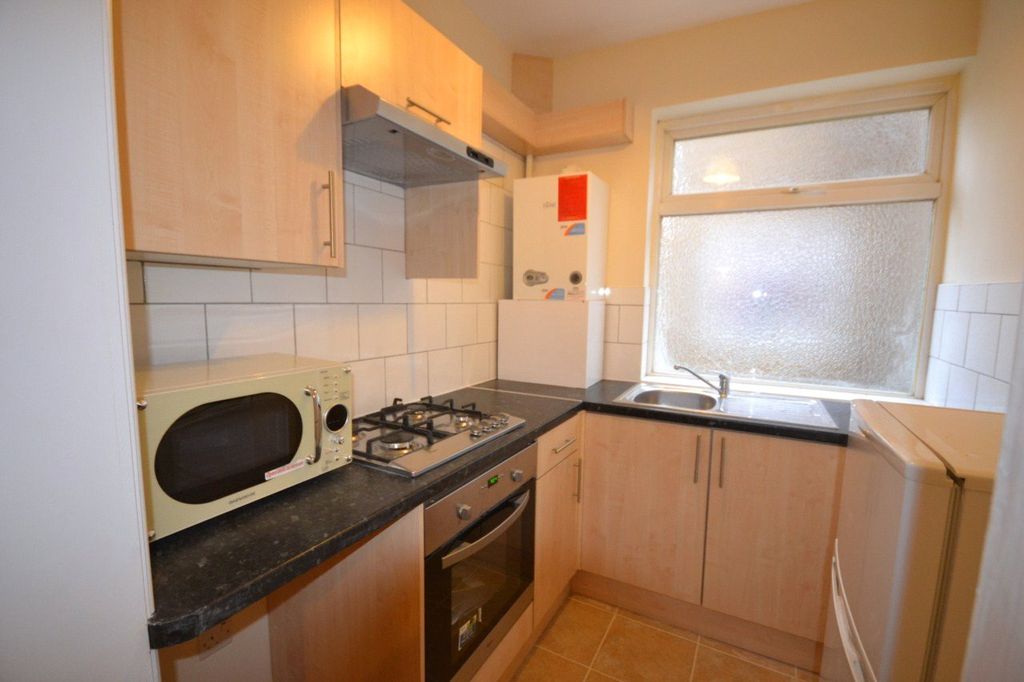 Property photo 3 of 4 Picture No. 04