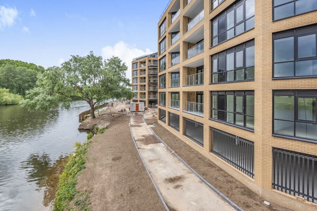 Property photo 3 of 10 855343 (3)E