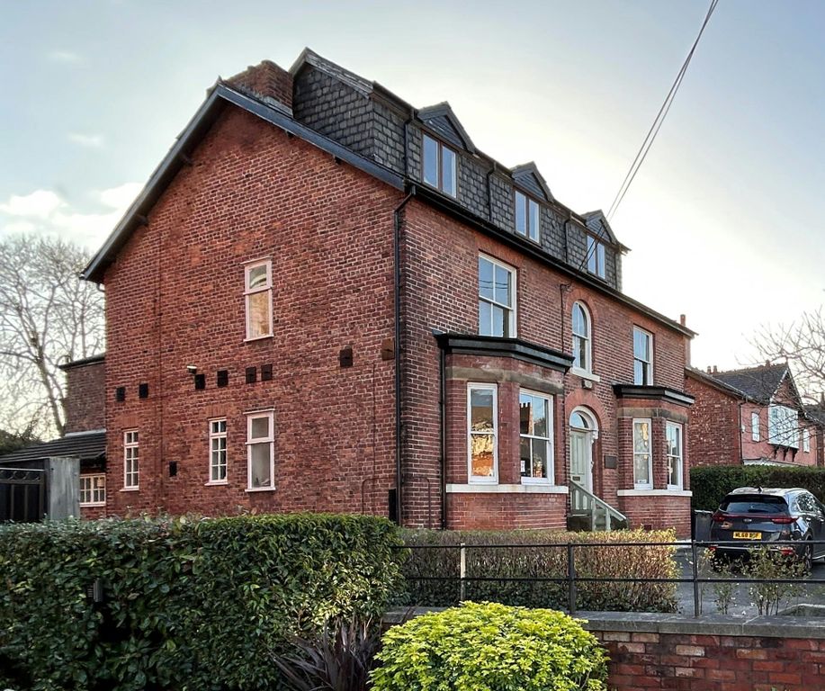 Property photo 2 of 7 Side.Jpg