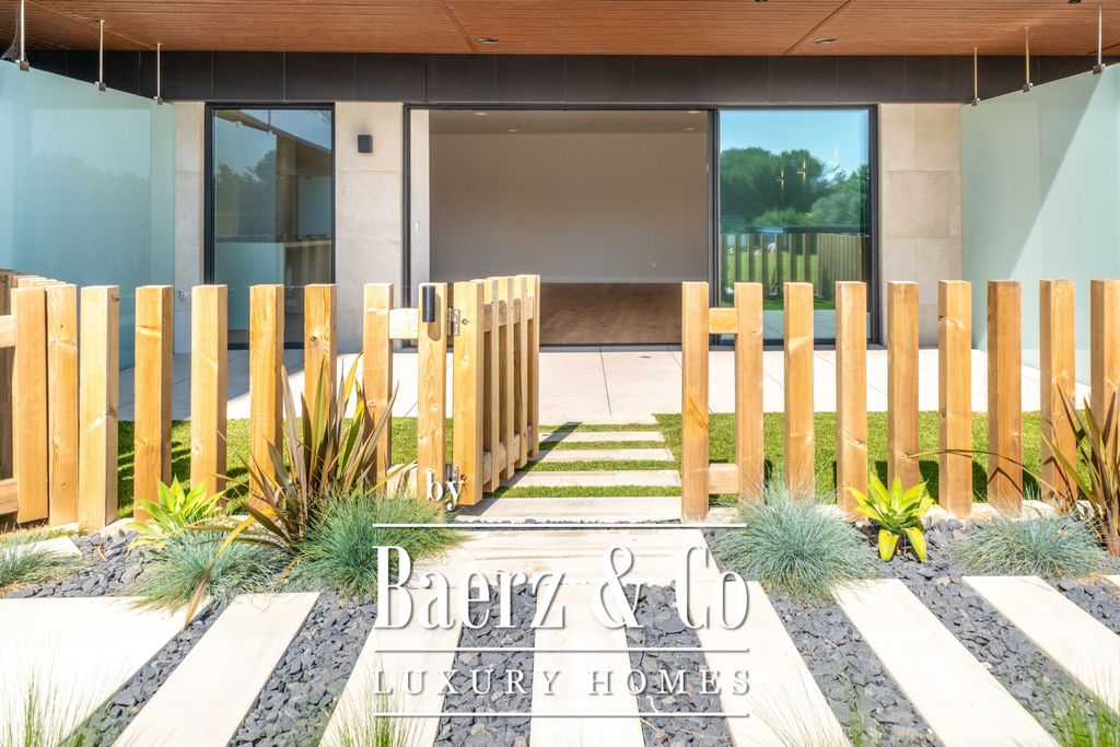 Property photo 1 of 35