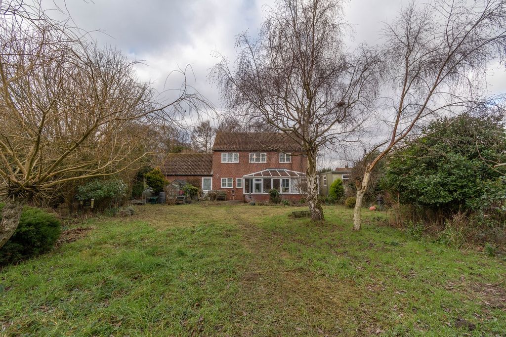 Property photo 2 of 21