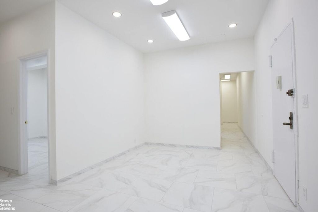 Property photo 2 of 14 <Alttext/>