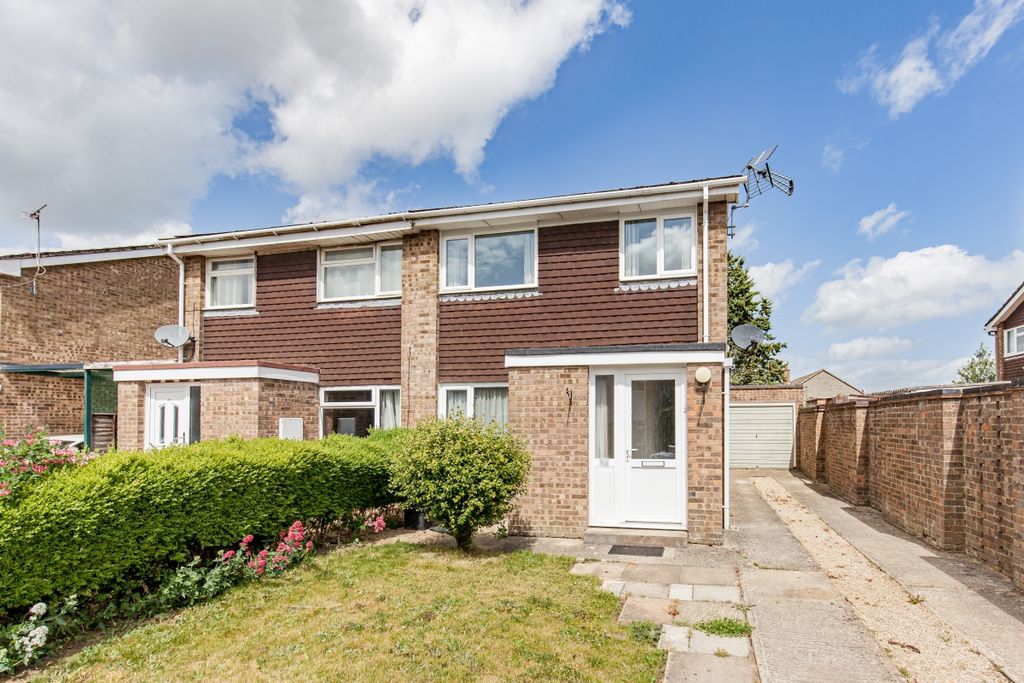 Property photo 1 of 11 129835