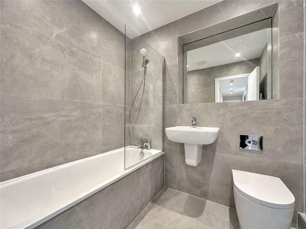 Property photo 3 of 9 Picture No. 05