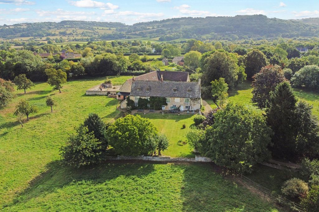 Property photo 1 of 73