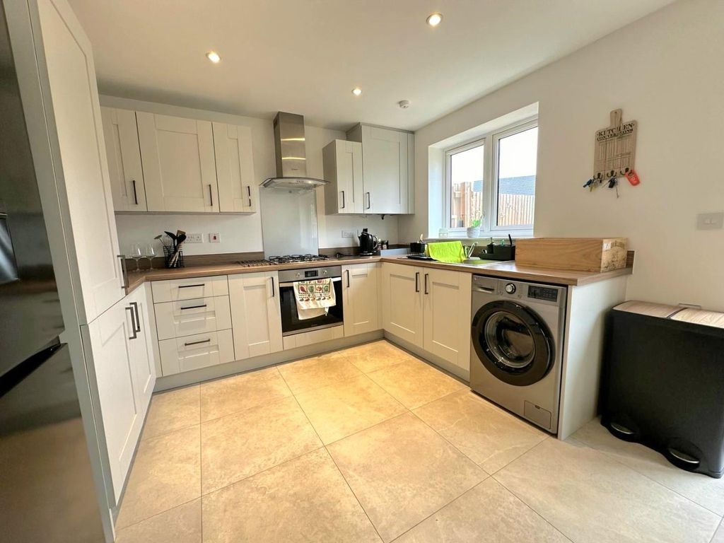 Property photo 2 of 12 Img-20240325-Wa0029.Jpg