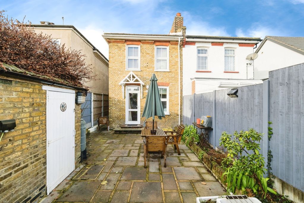 Property photo 1 of 19 Rear