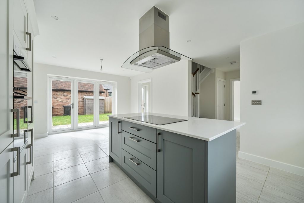 Property photo 3 of 15 Picture No. 65