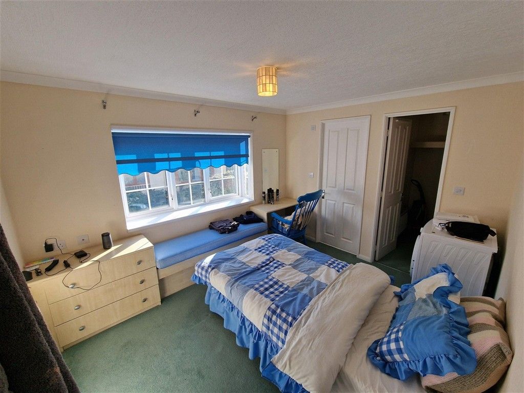 Property photo 1 of 7 Bedroom 1