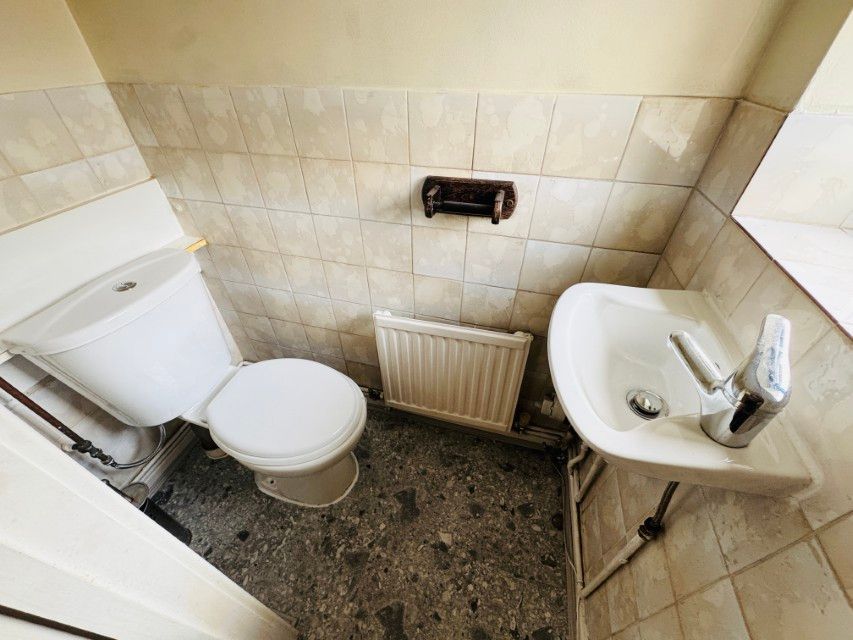 Property photo 3 of 14