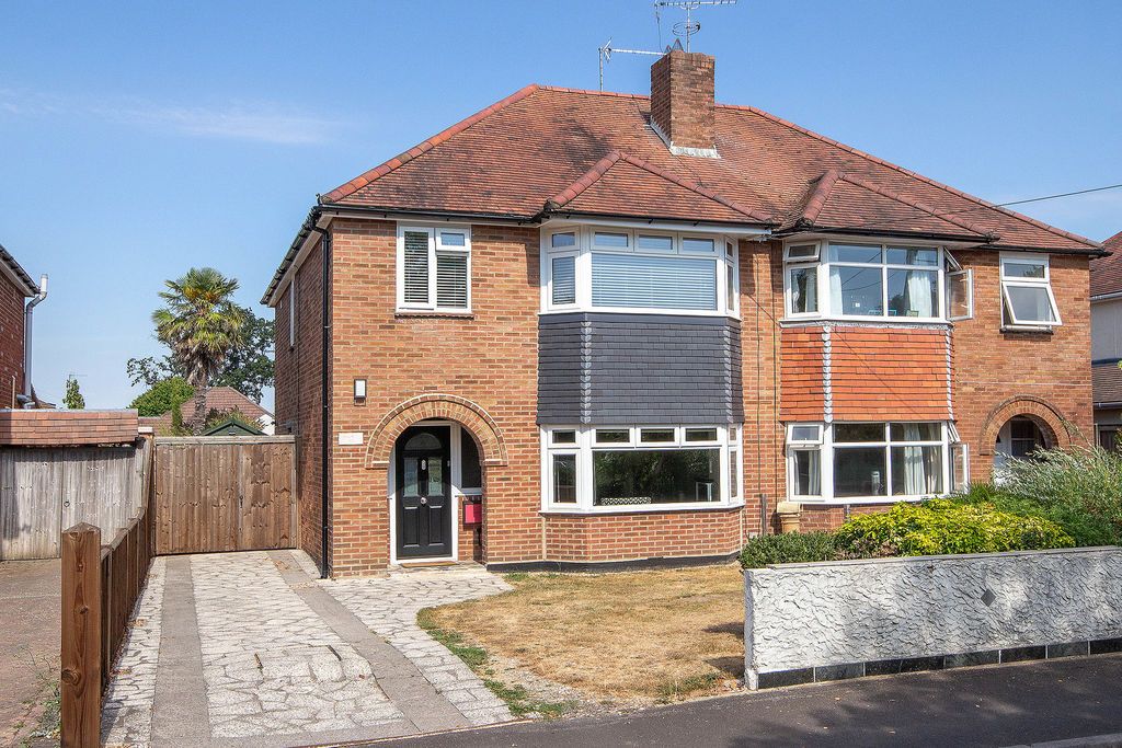 Property photo 1 of 16 External