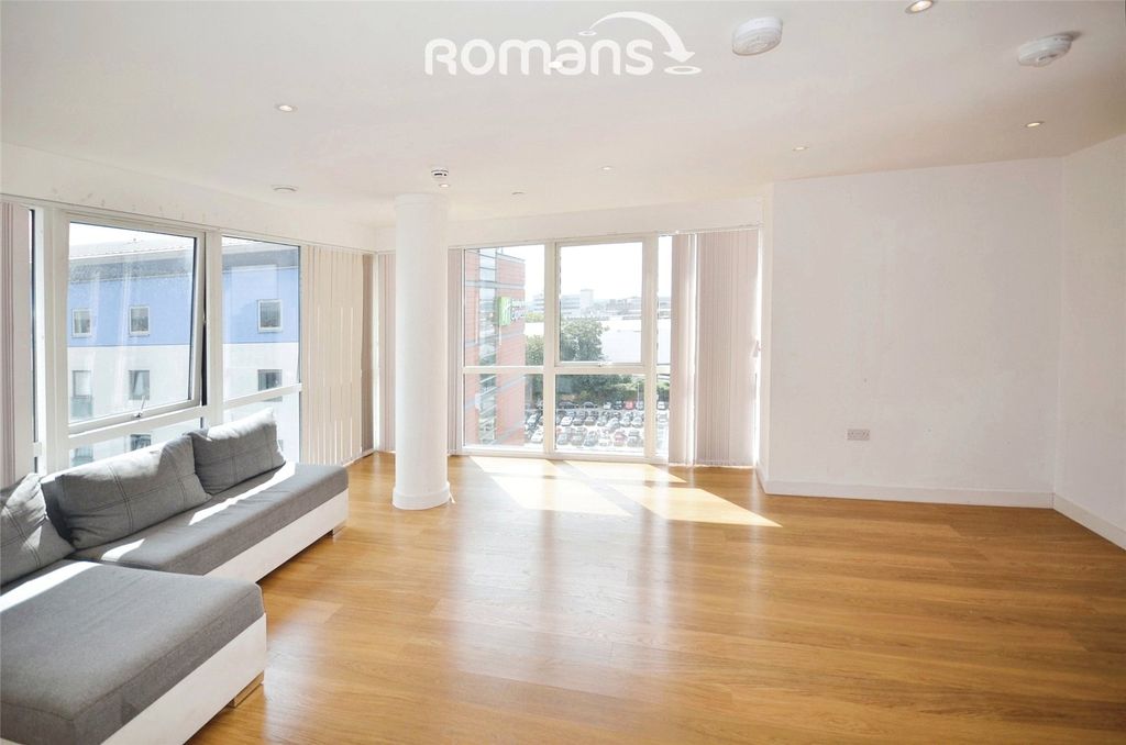 Property photo 2 of 10 1d3A9Df6-Dsc_8988