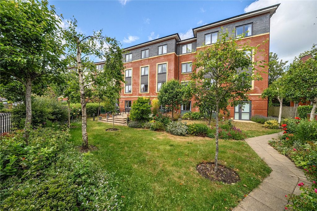 Property photo 1 of 23 External View