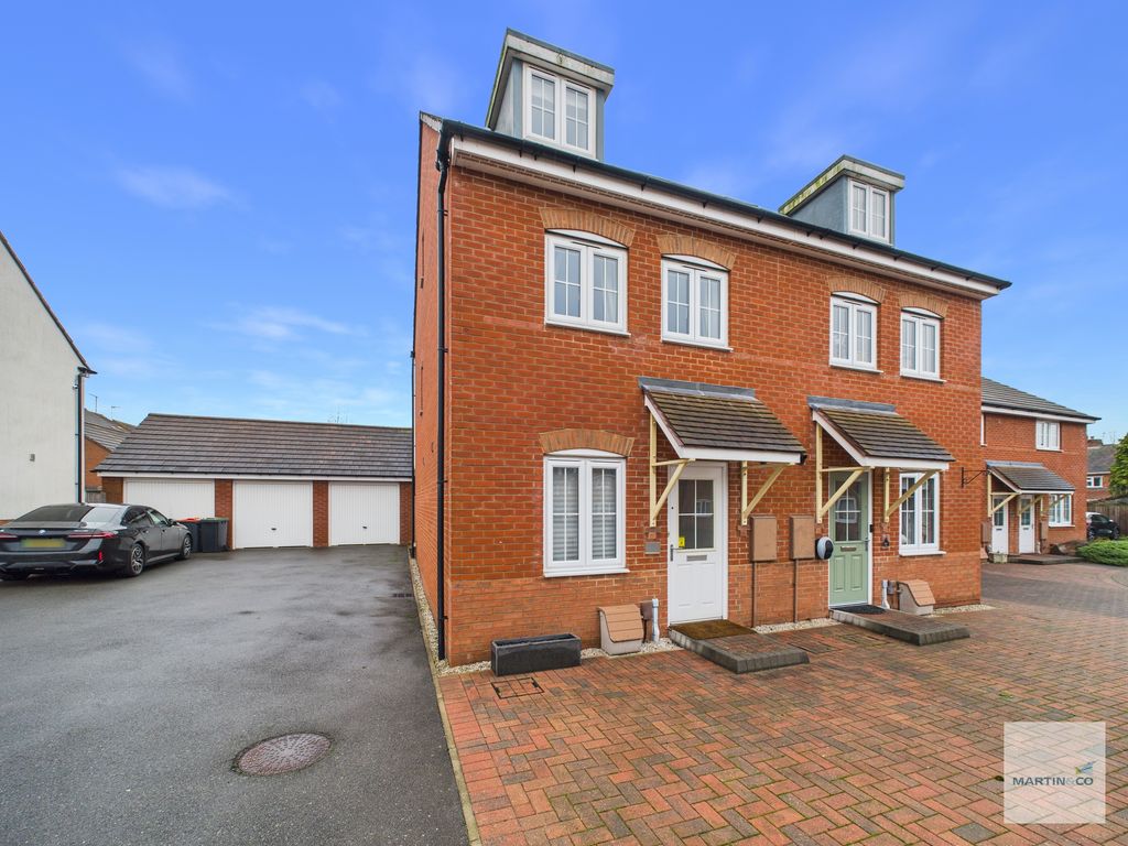 Property photo 1 of 23 Cam03394G0-Pr0428-Still031