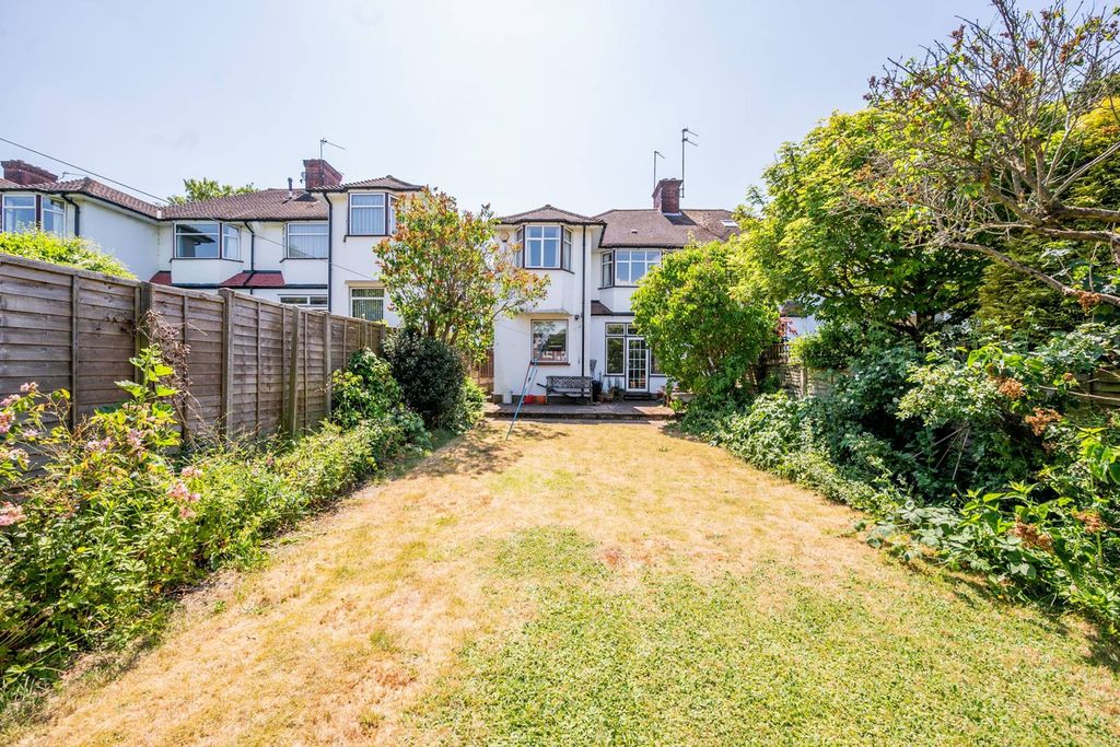 Property photo 2 of 15