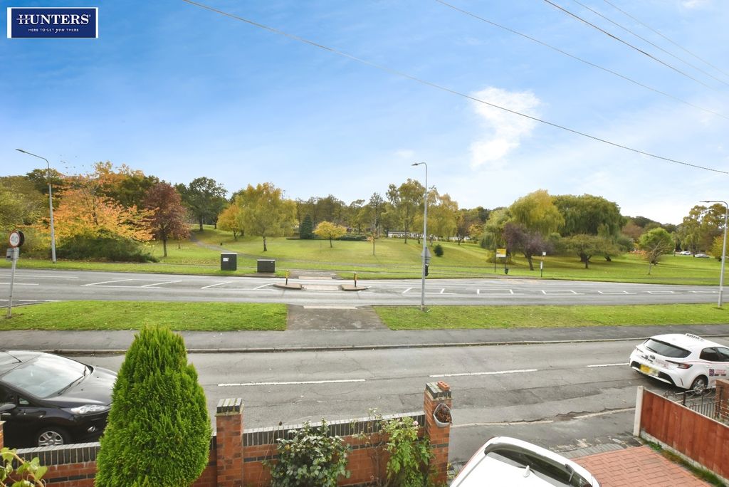 Property photo 2 of 23 Outlook