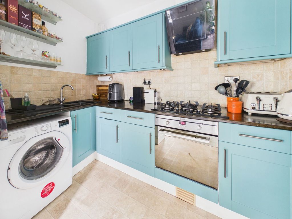 Property photo 3 of 15