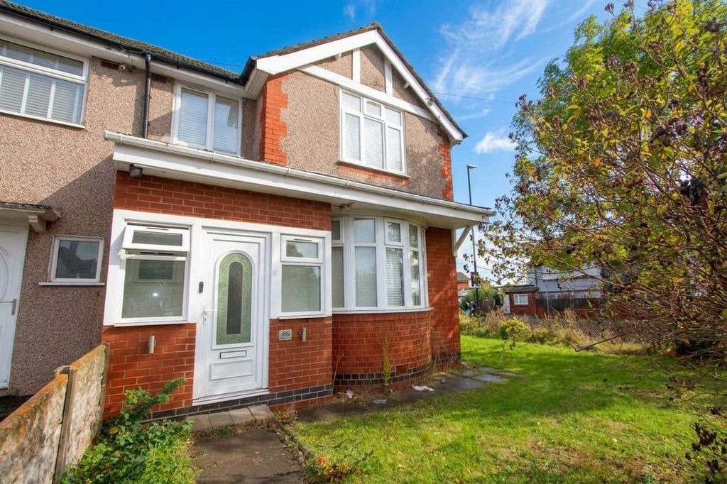 Property photo 2 of 15
