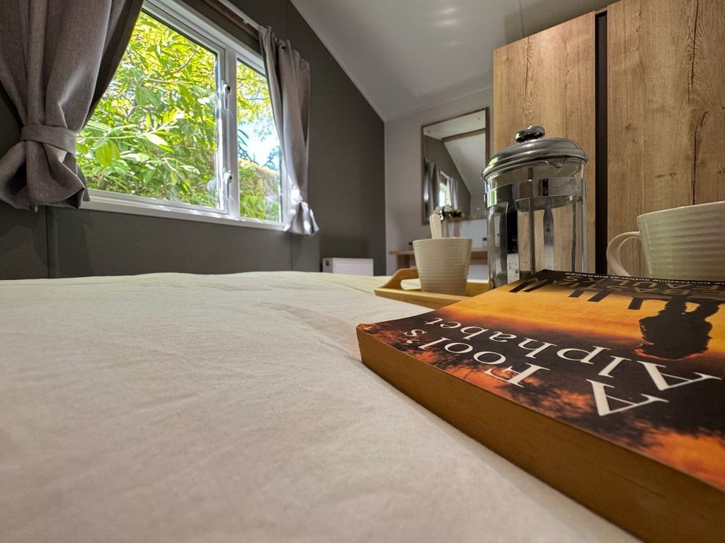 Property photo 1 of 6 Car0063380 - Static Caravan