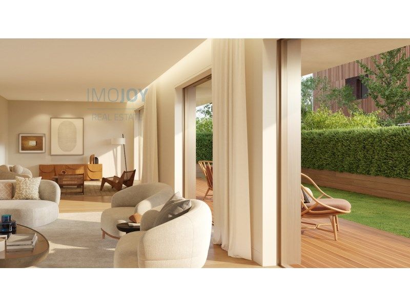 Property photo 3 of 27