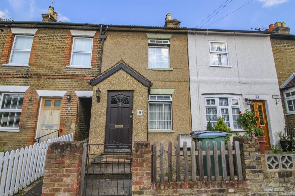 Property photo 1 of 17