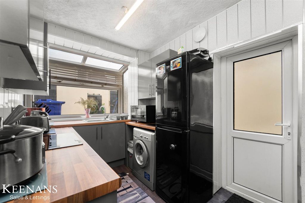 Property photo 2 of 22 Dsc04199.Jpg