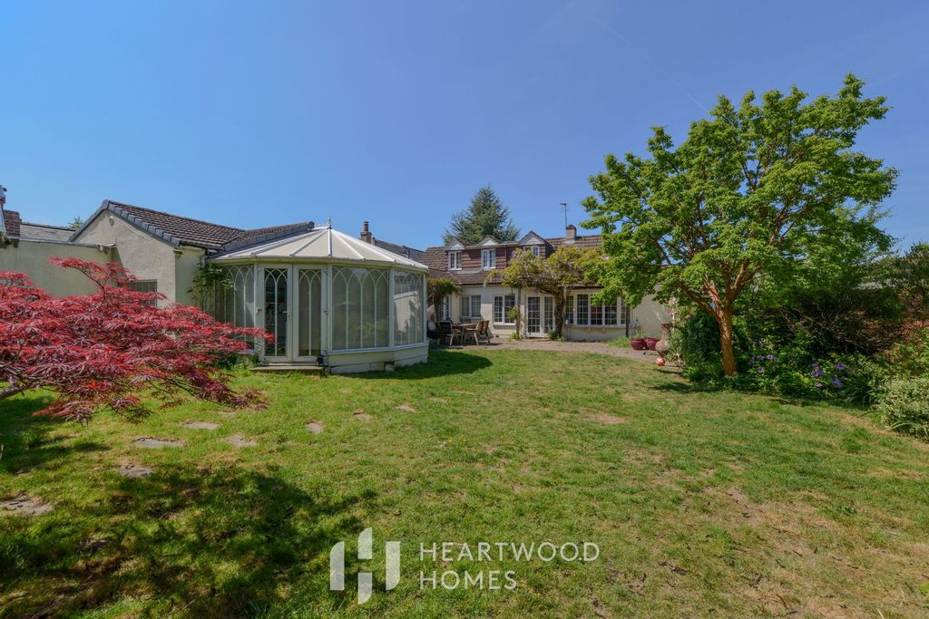 Property photo 1 of 36