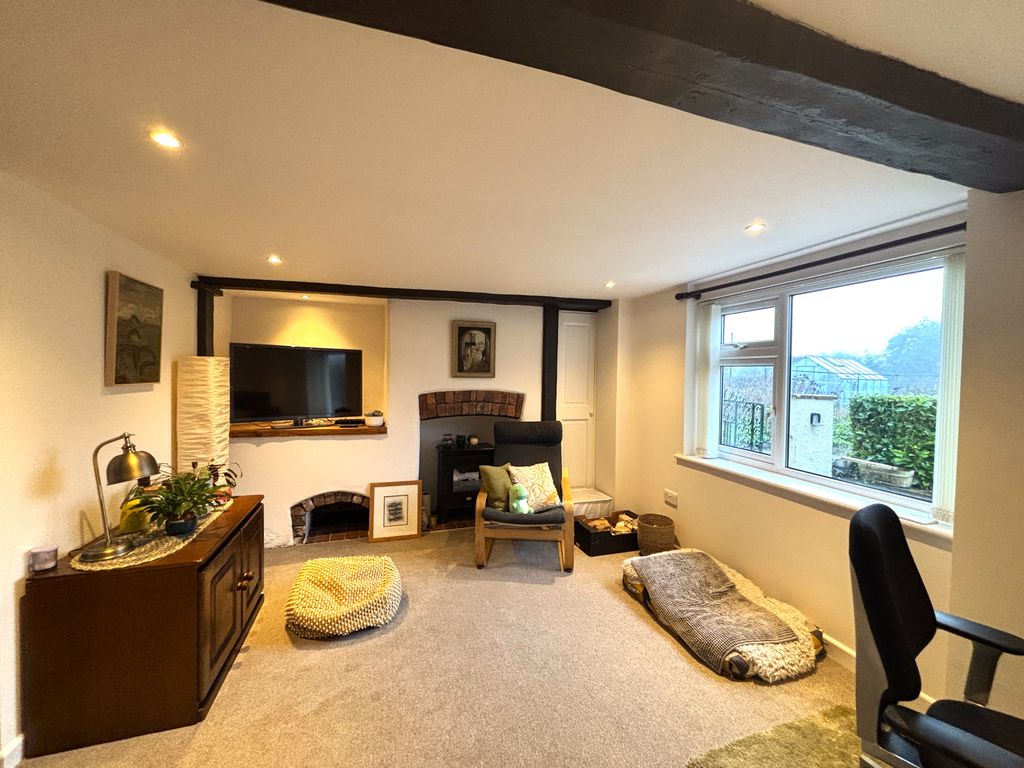 Property photo 3 of 15 Living Room