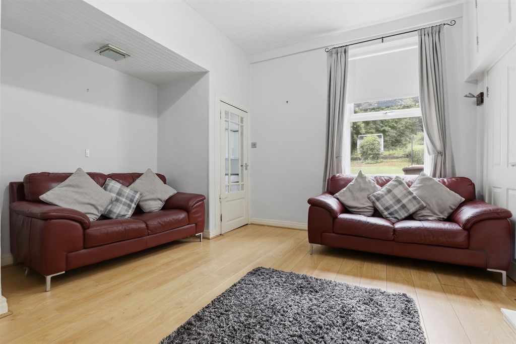 Additional image 8 of 3 bed semi-detached house for saleSmollett Street, Alexandria G83