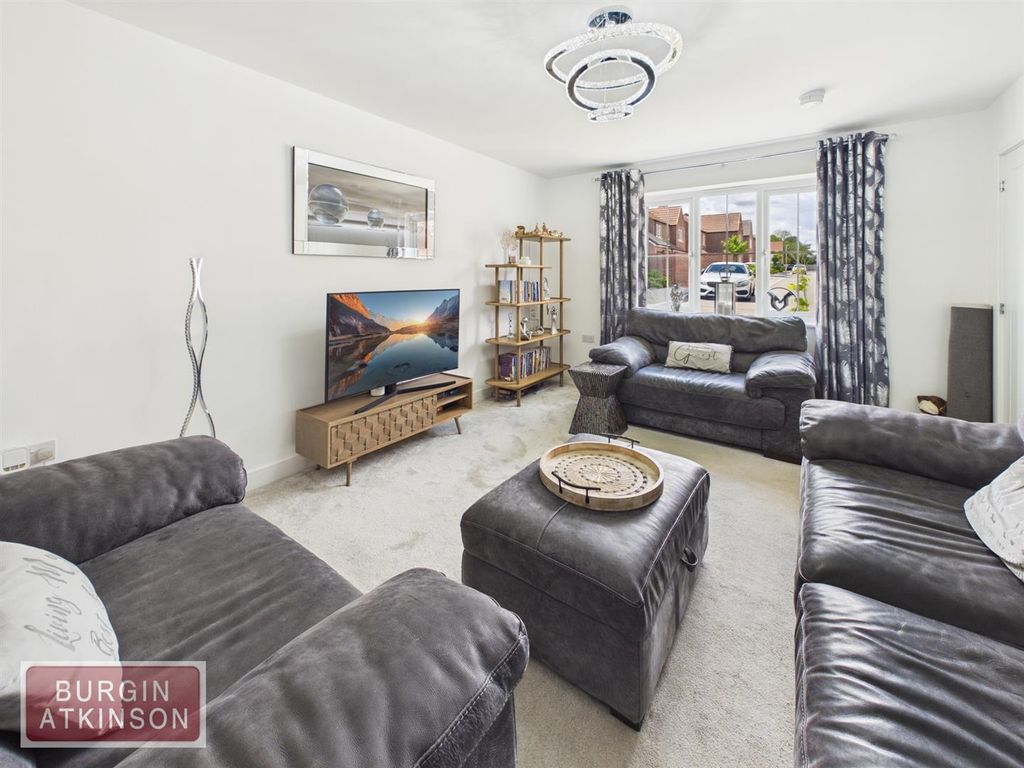 Property photo 2 of 34 Cam01619G0-Pr0208-Still002.Jpg